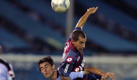 Con la garra como bandera San Lorenzo recuperó la alegría