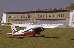 La aeronave Aero Boero AB-95
