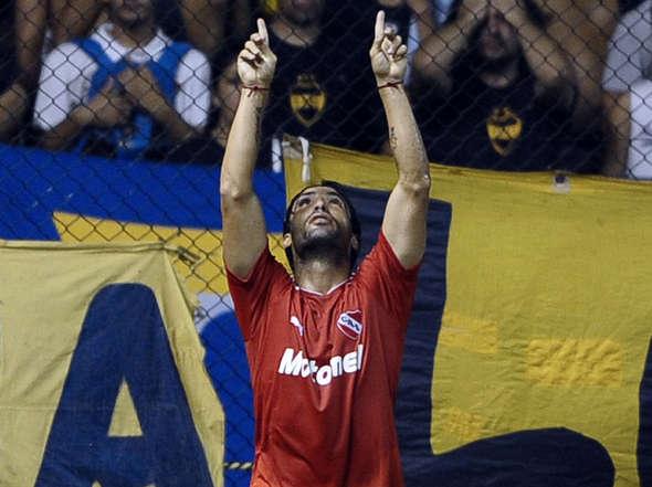 Independiente dio vuelta un partido increíble y bajó a Boca de la punta