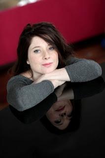 Reseña EL CONFIDENTE