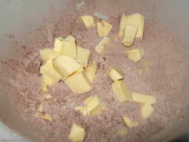 Tarta de nata y chocolate al estilo Missisippi