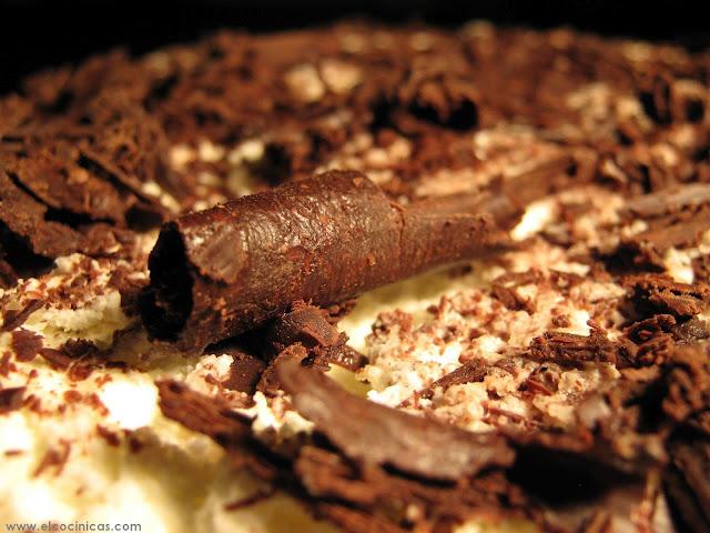Tarta de nata y chocolate al estilo Missisippi