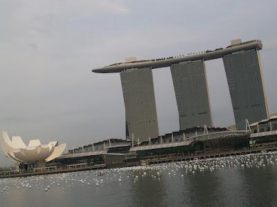 Marina Bay Sand: Lujo y juego en Singapur