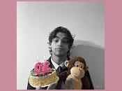 Robi estrena seguimos solos