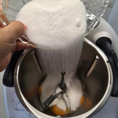 Bizcocho de leche caliente