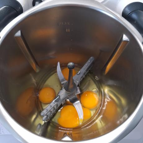 Bizcocho de leche caliente