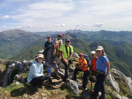 Descenso hacia Collada los Fitos