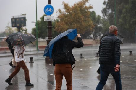 La llegada de frentes deja lluvias en casi todo el país hasta el sábado y las temperaturas máximas caen 10ºC el jueves