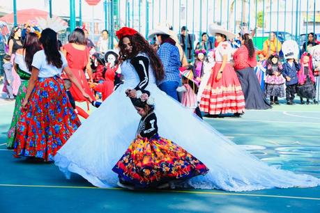 Niñas y niños celebran Xantolo en Villa de Pozos Niñas y niños celebran Xantolo en Villa de Pozos
