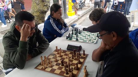 Sebastian Mihajlov es el Rey Callejero en su segundo domingo Sebastian Mihajlov es el Rey Callejero en su segundo domingo