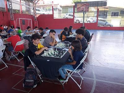 Triple empate en el peaje de Naranjo en ruta a la final de cuarta división