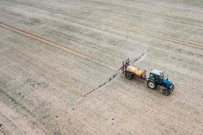 Un proyecto a pedir del agronegocio: Fumigarte a diez metros