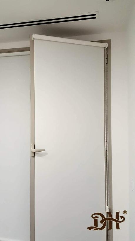 - Screen, en puertas.