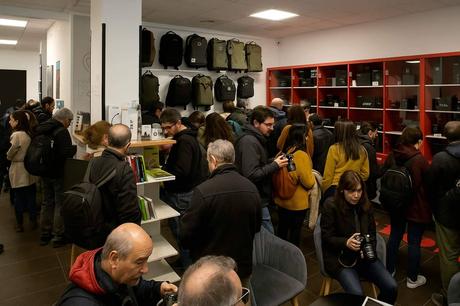 Óptica Fija adelanta el Black Friday para celebrar la ampliación de la zona de exposición en su showroom