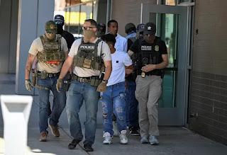 ¿SON LOS HISPANOS LOS NUEVOS JUDÍOS DE ESTADOS UNIDOS? ESPECIAL 2 DE HOY VIERNES, 7 DE NOVIEMBRE DE 2025