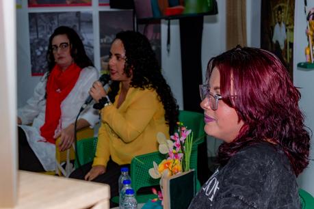 Tejer con la palabra | Ellas tienen cuerpo, presencia, voz