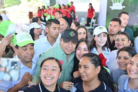 Ricardo Gallardo garantiza transporte gratuito para estudiantes vallenses Ricardo Gallardo garantiza transporte gratuito para estudiantes vallenses