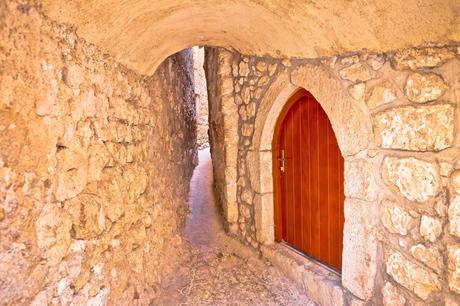 12 calles estrechas por las que te costará pasar Ulica Klančić