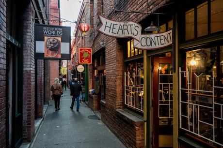 12 calles estrechas por las que te costará pasar Callejón Fan Tan
