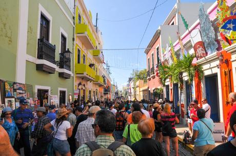 15 de las calles más coloridas del mundo para pasear Calle San Sebastián