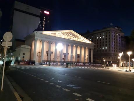 Buenos Aires de noche. catedral.jpg