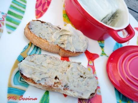 RILETTE DE BOQUERONES EN MANTECA DE CERDO IBÉRICO.