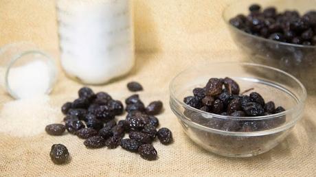 CÓMO CURAR ACEITUNAS NEGRAS CON SAL AL ESTILO DE LA ABUELA