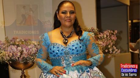 Dina Páucar: La Diosa Hermosa del Amor que venció al destino Dina Páucar: La Diosa Hermosa del Amor que venció al destino