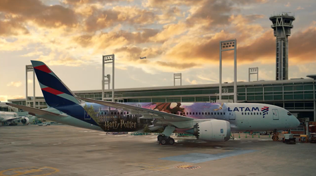 LATAM y Warner Bros. Discovery Latinoamérica llevan la magia de Harry Potter a los cielos con aviones intervenidos y experiencias a bordo LATAM y Warner Bros. Discovery Latinoamérica llevan la magia de Harry Potter a los cielos con aviones intervenidos y experiencias a bordo