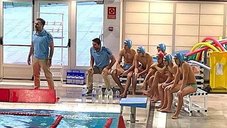 Desparpajo sin recompensa en segunda masculina para el club waterpolo Dos Hermanas Desparpajo sin recompensa en segunda masculina para el club waterpolo Dos Hermanas