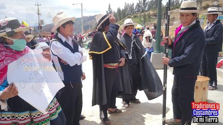 Comunidad de Vicos: El viento que sopló la libertad en los Andes Comunidad de Vicos: El viento que sopló la libertad en los Andes