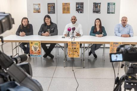 PSOE Guadalajara extiende a barrios de la ciudad su campaña para solicitar bajada de impuestos PSOE Guadalajara extiende a barrios de la ciudad su campaña para solicitar bajada de impuestos