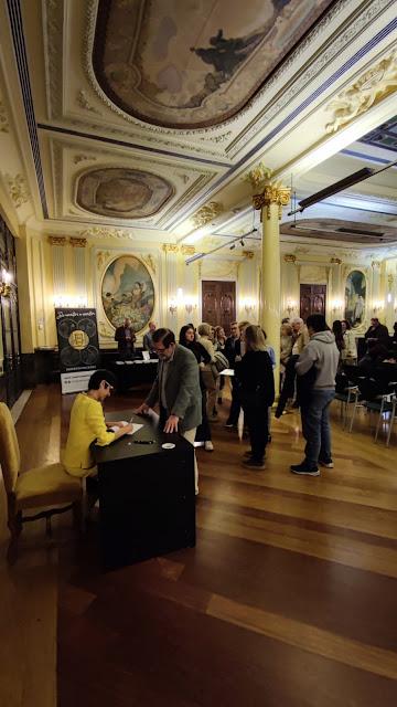 BLOGSSIPGIRL Y LA HISTORIA DE UN PROCESO CREATIVO. PRESENTACIÓN DE LA ESENCIA, MI LIBRO.  EN CAJA RURAL DE ARAGÓN