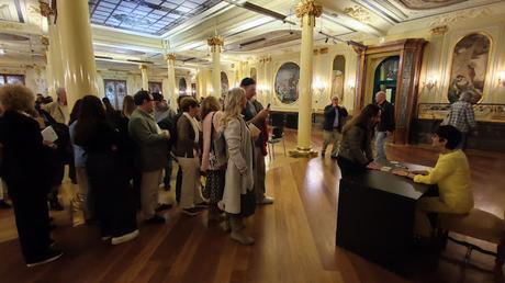 BLOGSSIPGIRL Y LA HISTORIA DE UN PROCESO CREATIVO. PRESENTACIÓN DE LA ESENCIA, MI LIBRO.  EN CAJA RURAL DE ARAGÓN