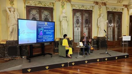 BLOGSSIPGIRL Y LA HISTORIA DE UN PROCESO CREATIVO. PRESENTACIÓN DE LA ESENCIA, MI LIBRO.  EN CAJA RURAL DE ARAGÓN