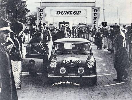 Llegada del Rally de Montecarlo del año 1966 Llegada del Rally de Montecarlo del año 1966