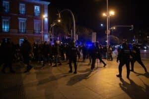 Dos detenidos por robar con fuerza relojes inteligentes, móviles o patinetes en comercios de Daimiel Dos detenidos por robar con fuerza relojes inteligentes, móviles o patinetes en comercios de Daimiel