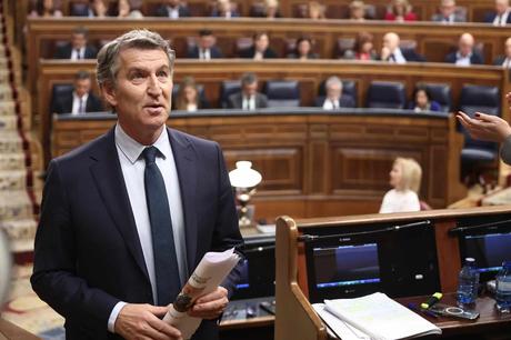Feijóo replica a Sánchez que Cataluña ha privatizado servicios públicos cinco veces más que Andalucía