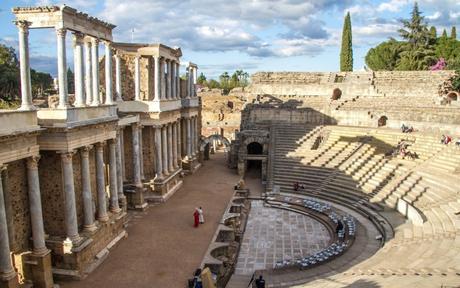 De Mérida a Badajoz: La ruta perfecta para descubrir Extremadura con ILUNION