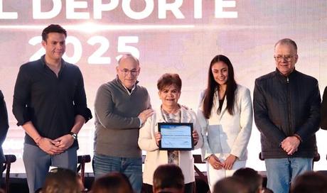 Reconoce el Alcalde Enrique Galindo a lo mejor del deporte potosino con el Premio Municipal del Deporte 2025