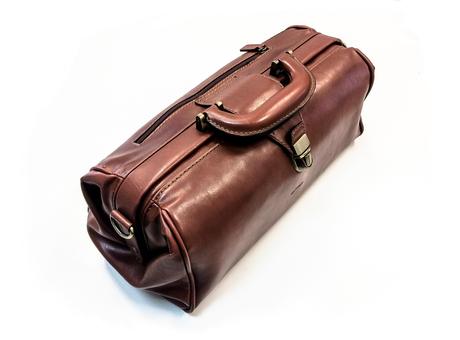 Briefcase-4291282_1280