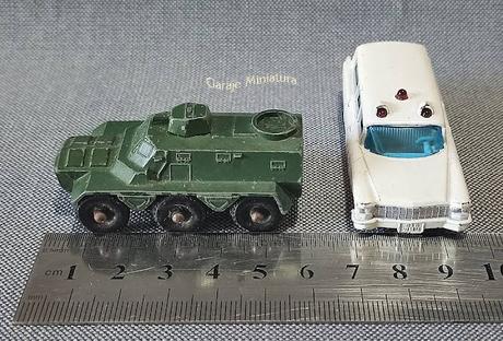 Saracen Carrier y Ambulancia Cadillac piezas #54 de Matchbox Saracen Carrier y Ambulancia Cadillac piezas #54 de Matchbox