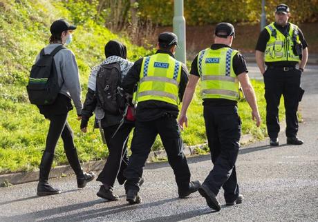 Médicos palestinos denuncian la muerte de un joven por disparos del Ejército israelí en Cisjordania Médicos palestinos denuncian la muerte de un joven por disparos del Ejército israelí en Cisjordania