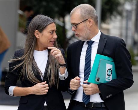 Mazón se somete este lunes al interrogatorio del Congreso por su gestión la dana Mazón se somete este lunes al interrogatorio del Congreso por su gestión la dana