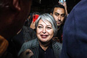 Los primeros resultados oficiales sitúan a Jara y a Kast en la segunda vuelta de las presidenciales de Chile Los primeros resultados oficiales sitúan a Jara y a Kast en la segunda vuelta de las presidenciales de Chile