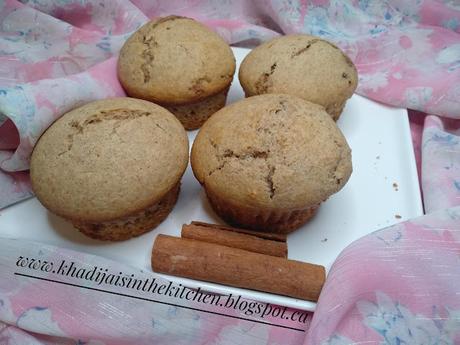 PETITS GÂTEAUX À LA FARINE DE BLÉ COMPLET ET À LA CANNELLE / WHOLE WHEAT FLOUR CINNAMON MUFFINS / MAGDALENAS CON HARINA DE TRIGO INTEGRAL Y CANELA / مافن دقيق القمح الكامل و القرفة PETITS GÂTEAUX À LA FARINE DE BLÉ COMPLET ET À LA CANNELLE / WHOLE WHEAT FLOUR CINNAMON MUFFINS / MAGDALENAS CON HARINA DE TRIGO INTEGRAL Y CANELA / مافن دقيق القمح الكامل و القرفة