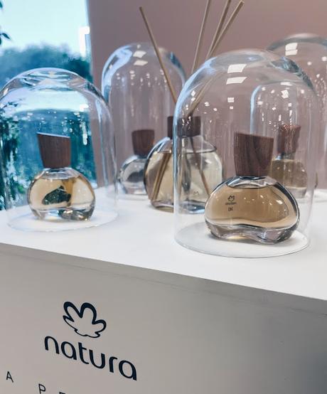 natura perfumes humor kayac lanzamiento de Alta Perfumería Essencial y Homem para hombres y mujeres y humor  Alta Perfumeria