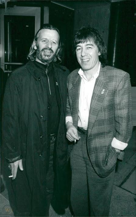 BILL WYMAN HABLA DE BRIAN JONES Y LOS ROLLING STONES, HENDRIX, KEITH MOON, THE BEATLES
