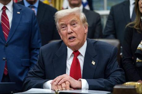 Trump asegura que estaría «orgulloso» de ordenar ataques contra narcotraficantes en suelo mexicano Trump asegura que estaría «orgulloso» de ordenar ataques contra narcotraficantes en suelo mexicano