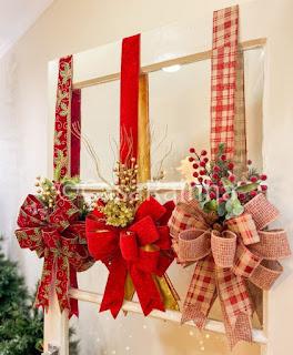 Decora tu puerta con lindos escapularios navideños
